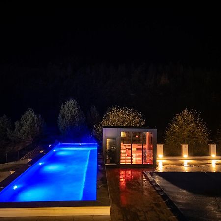 Hotel Carpentiere Arena Răşinari Exterior foto